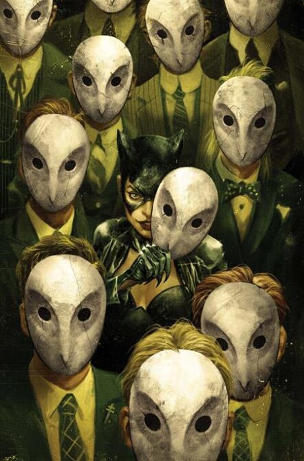 Catwoman #83 Cover A Sebastian Fiumara Pre-order